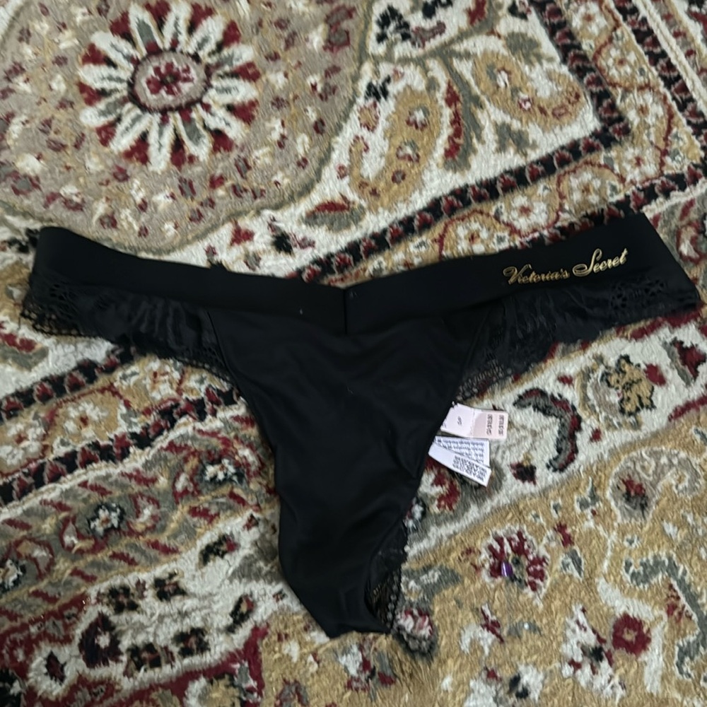 NWT Victoria’s Secret black thong underwear